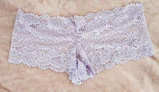 Pantie hotpant de encaje color lila
