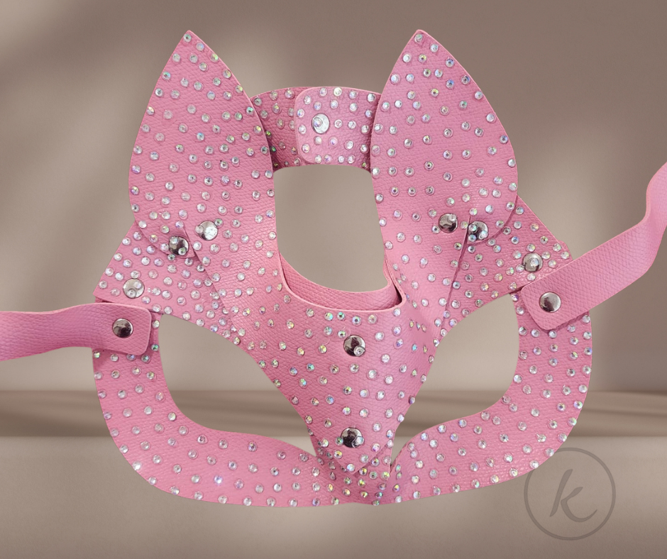 ANTIFAZ DE CUERO CON CRISTALES