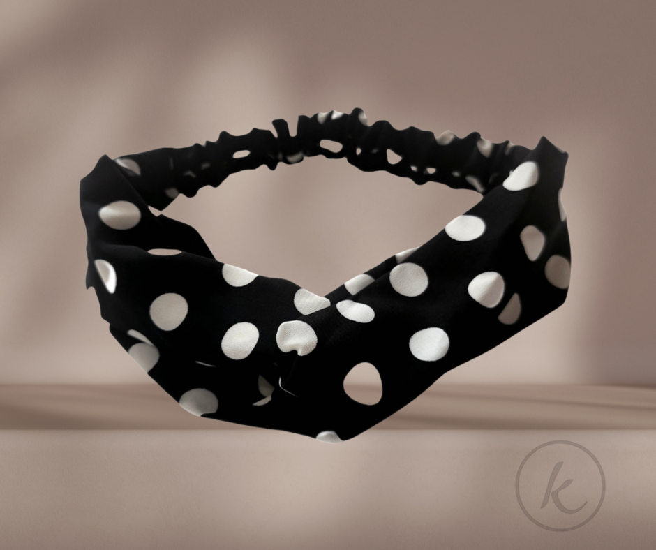 BANDANA - negra con puntos blancos grandes