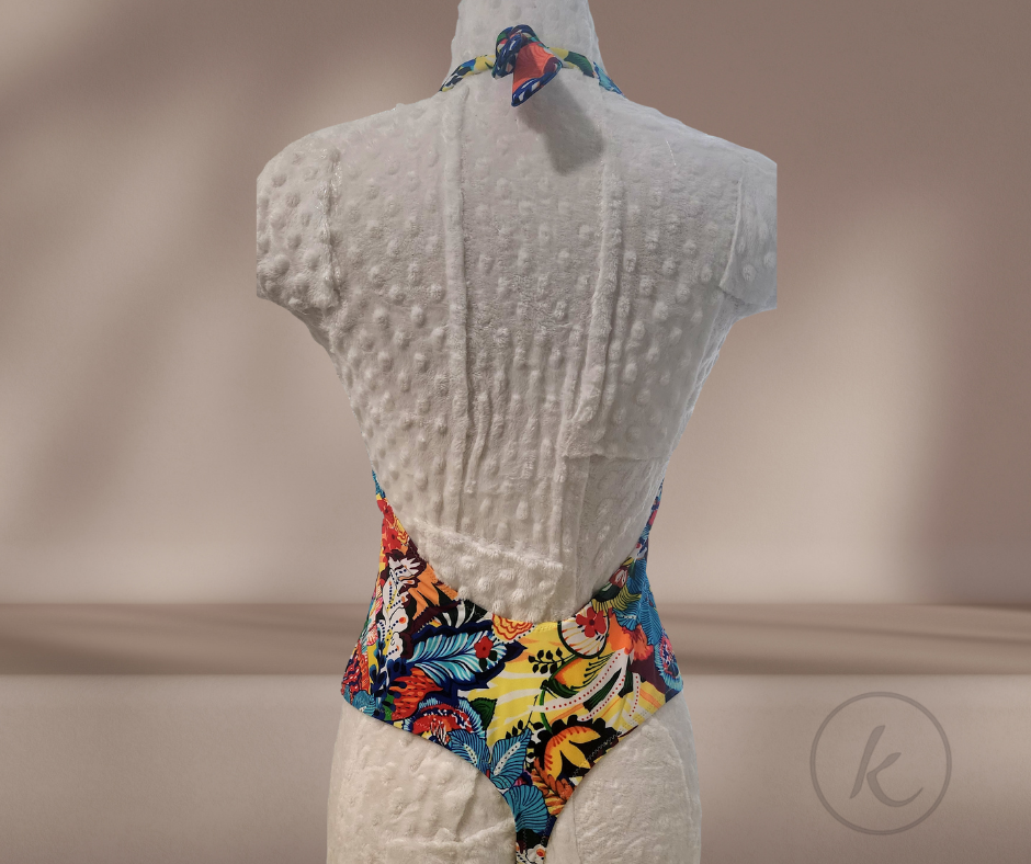 COLORES DE AMOR - Traje de baño - Bodysuit de una pieza estampado colorido - Variedad de Tamaños (Ordenas por Whatsapp)
