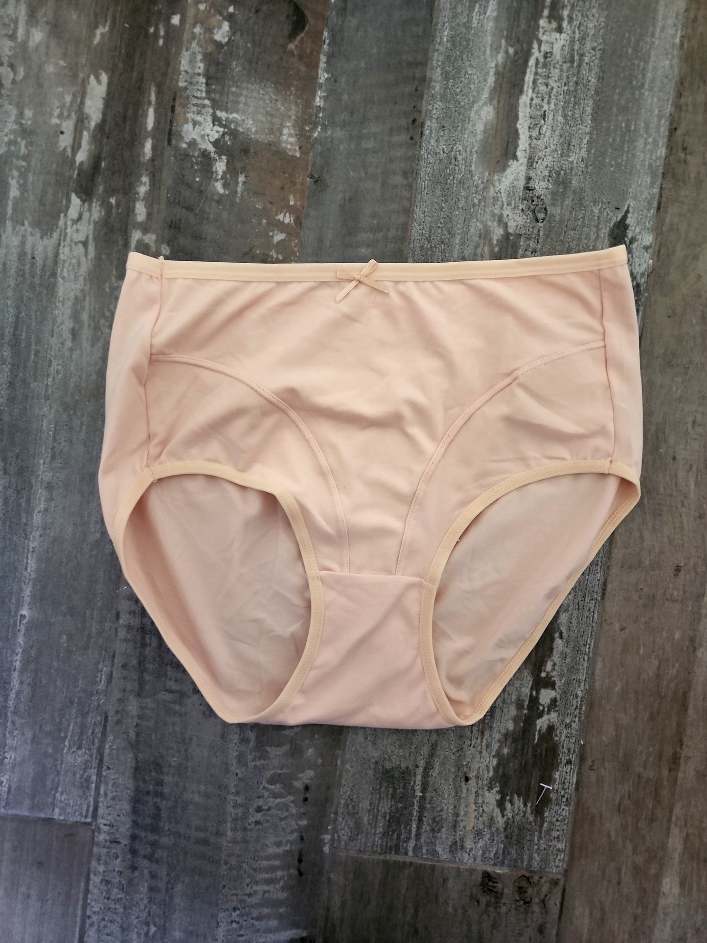 Pantie alta tipo faja crema