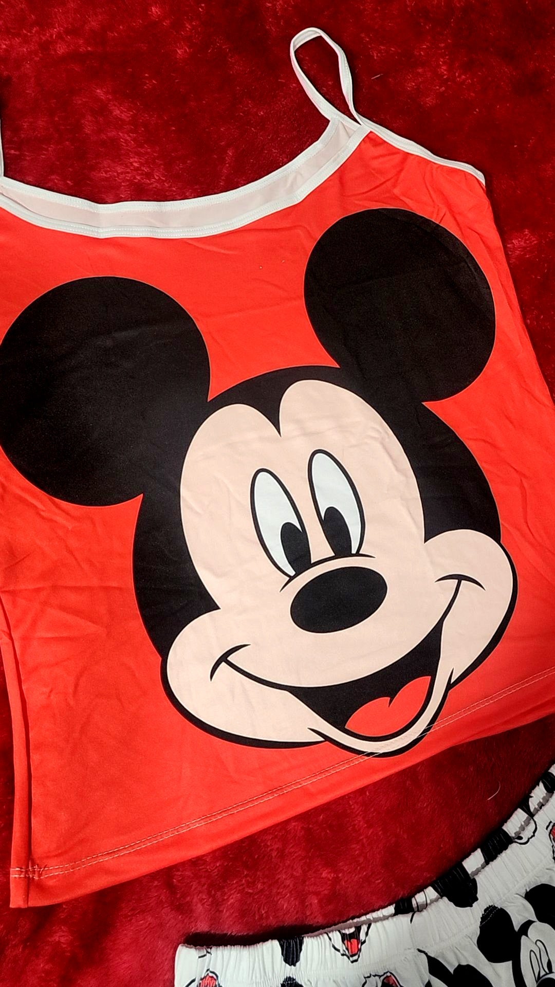 PIJAMA - Mickey - Talla one size -Material Piel de durazno