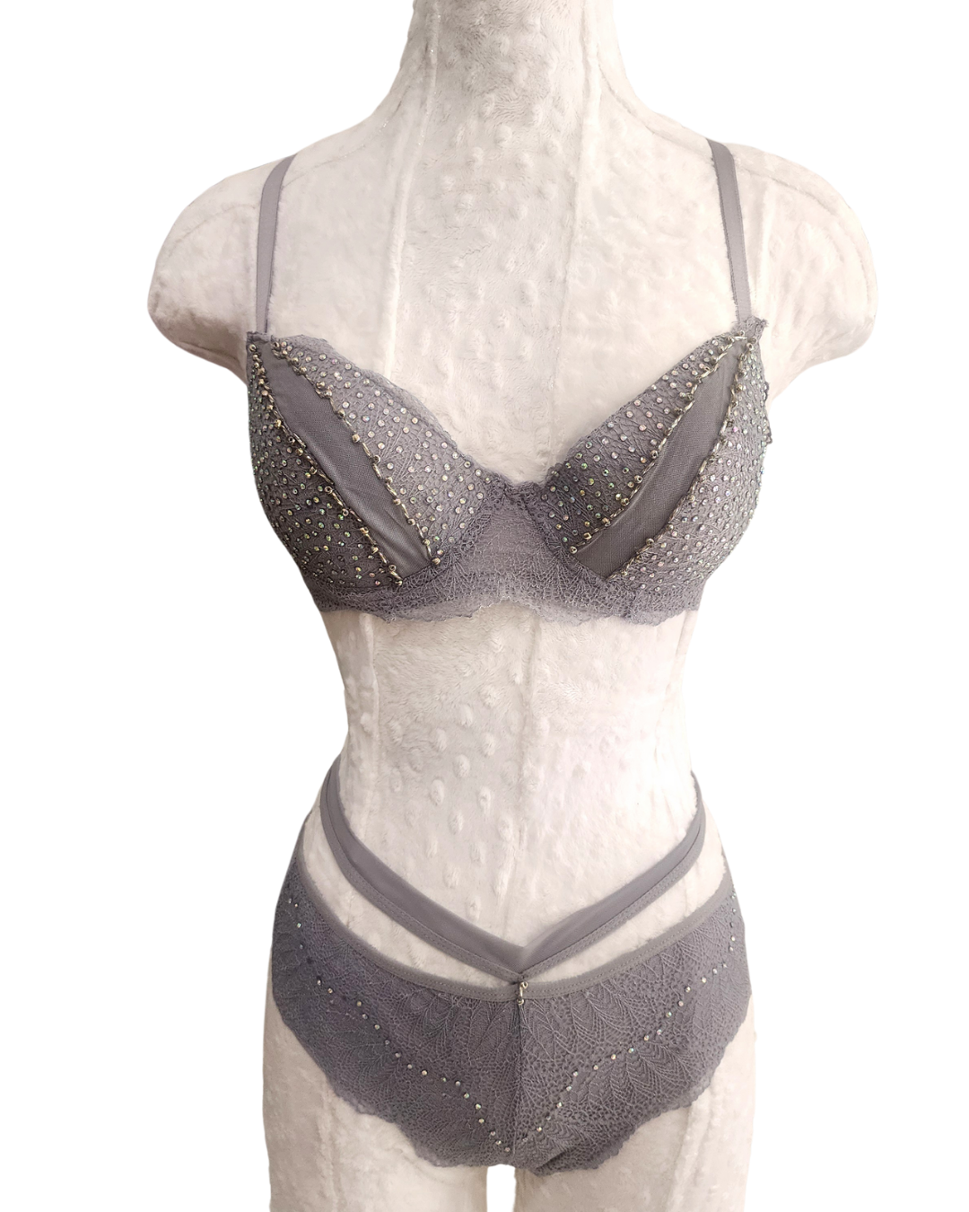Set de pantie y bra con brillo y encaje color gris (34B/M)
