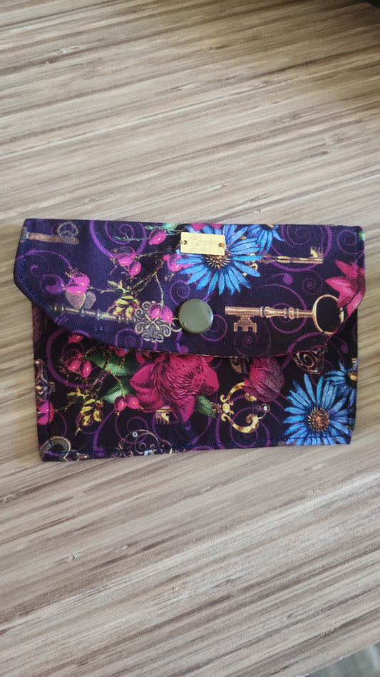 Cartera multiuso estampado de llaves