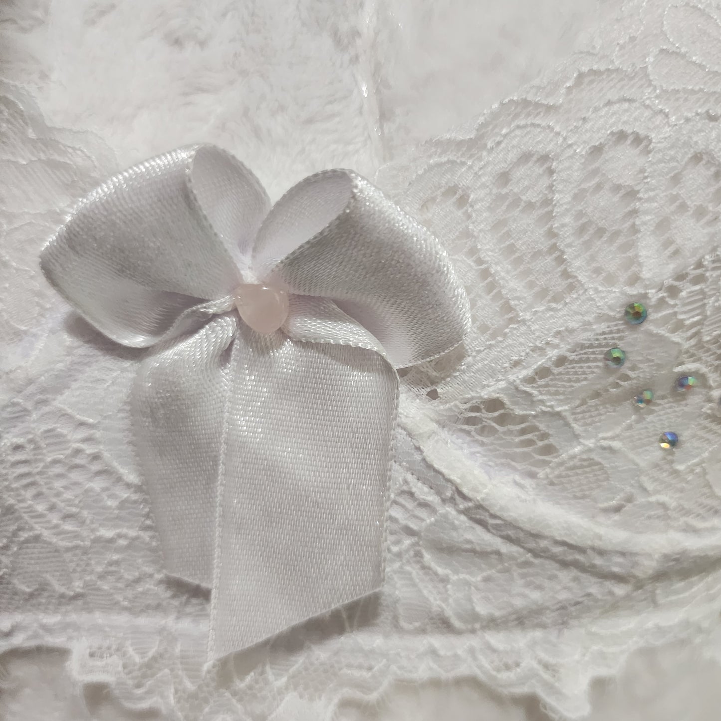 Bra Medium blanco con cuarzo rosado y brillo