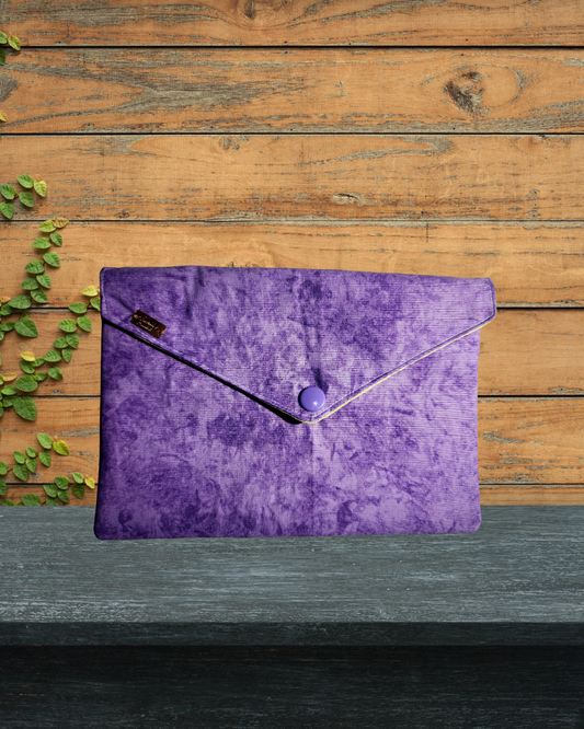 Cartera multiuso violeta y amarilla