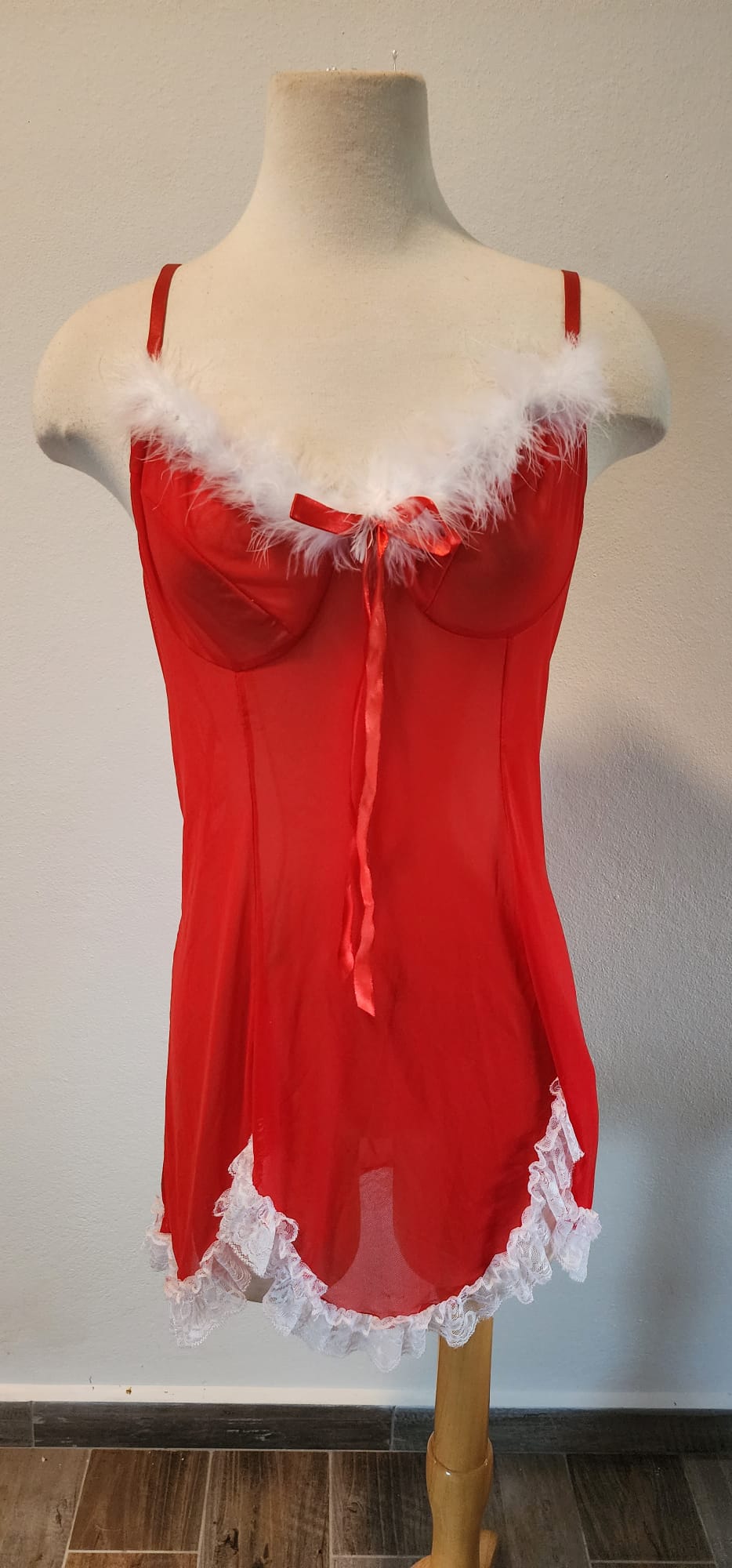 Babydoll roja semitransparente con plumas Ayudante de Santa Rojo Babydoll