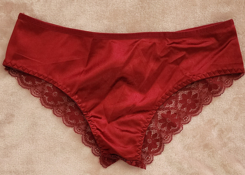 Panties de seda color vino