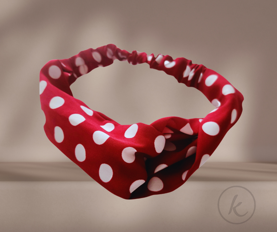 BANDANA - roja con puntos blancos