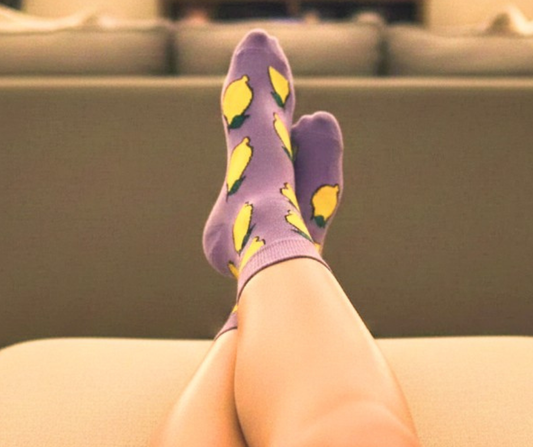 MEDIAS DIVERTIDAS DE LIMONES - Estampado de limones - Ordena por WhatsApp