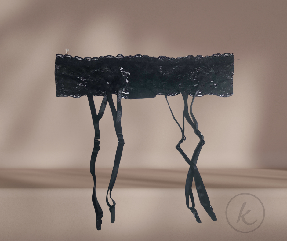 NOCHES DE MIEL - Sostenedor negro de encaje