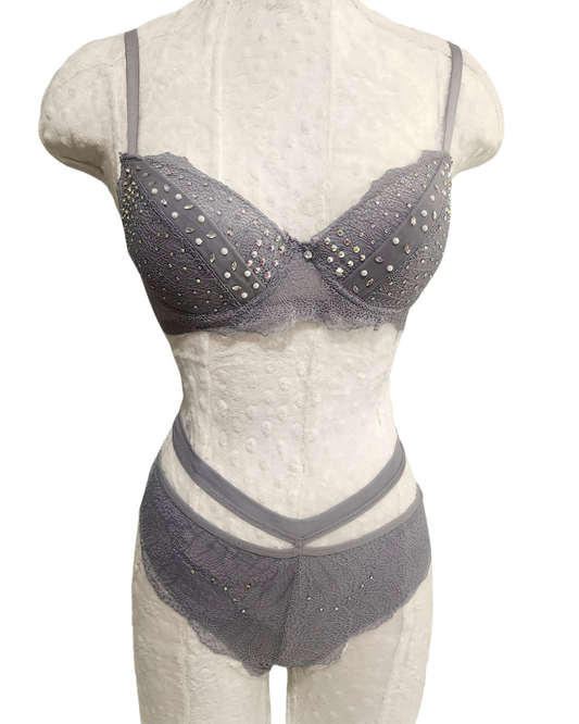 32B/M gris