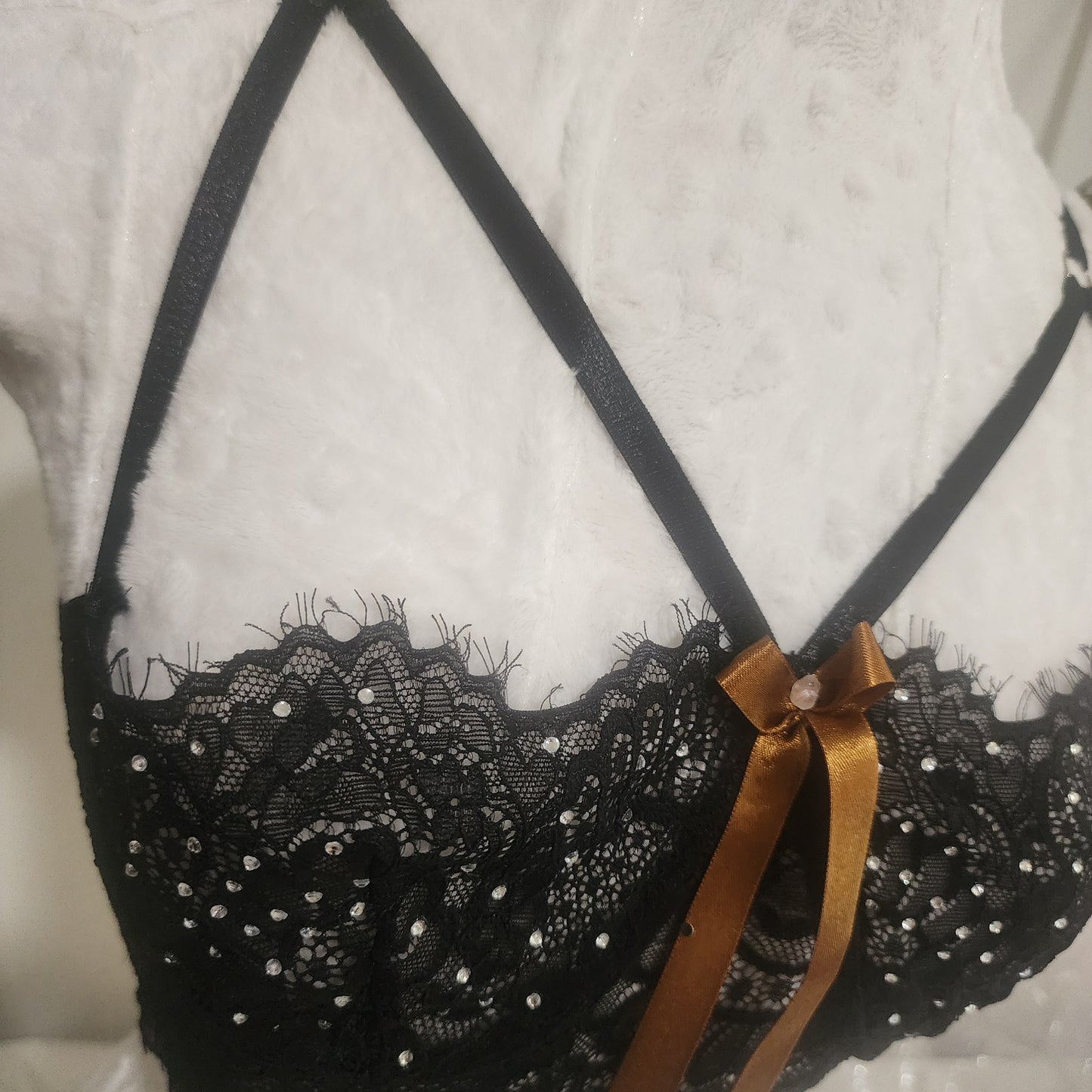 Bra small negro de encaje