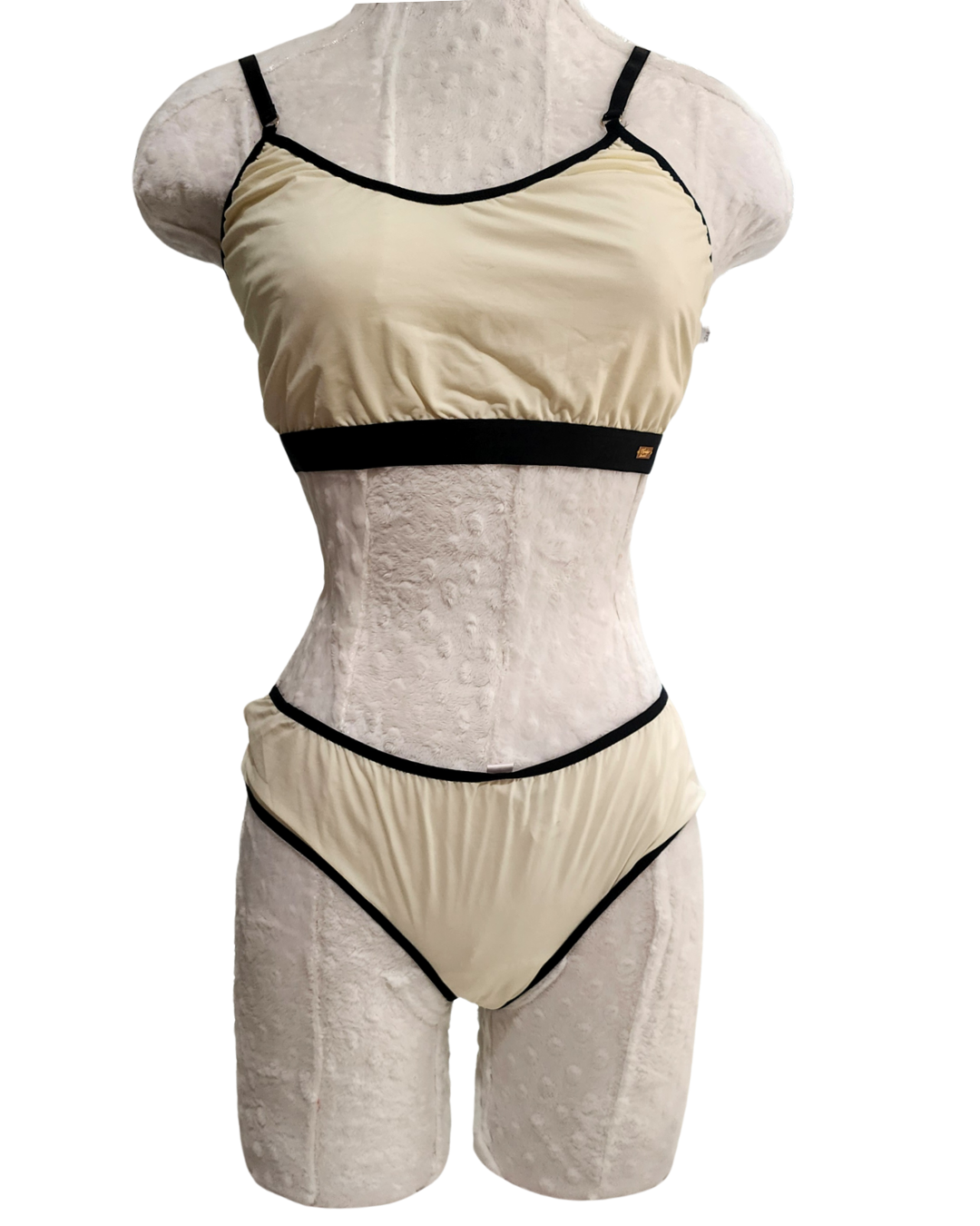 Sport Bra con tela licrada y elástico